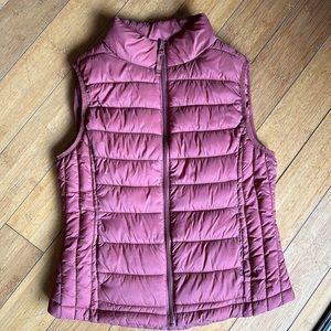 Brick Red Puffer Vest - L